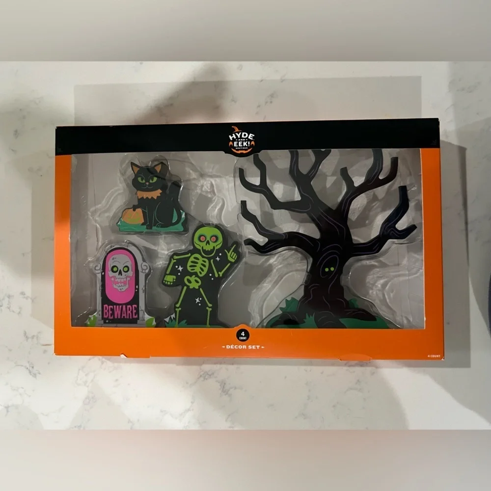 Target Halloween Decor Set - Black, Green, Orange